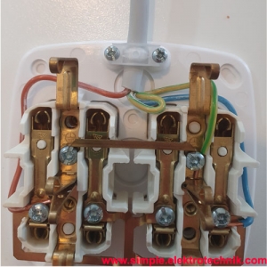 T13 stecker  anschluss angeschlossen simple elektrrotechnik